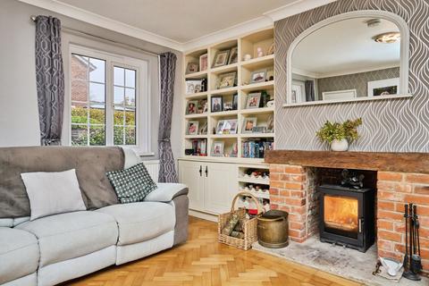 3 bedroom detached house for sale, Staplers Road, Newport, Isle of Wight, PO30
