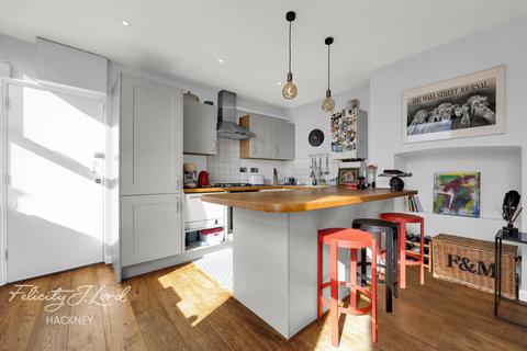 undefined, Kingsland Road, London E8