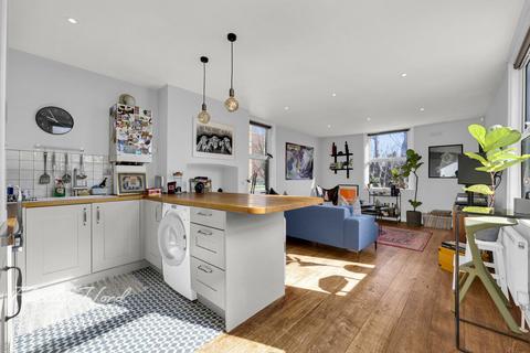 undefined, Kingsland Road, London E8