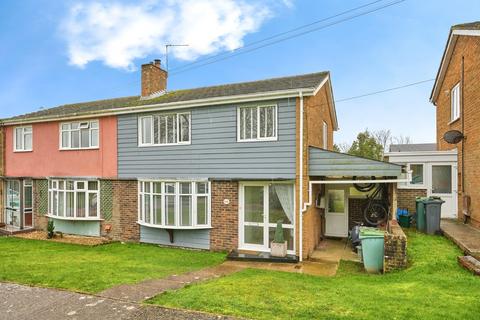 3 bedroom semi-detached house for sale, Buckingham Crescent, NEWPORT, Isle of Wight, PO30