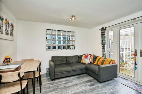 2 bedroom terraced house for sale, Wintergreen Gardens, Newport, Isle of Wight, PO30