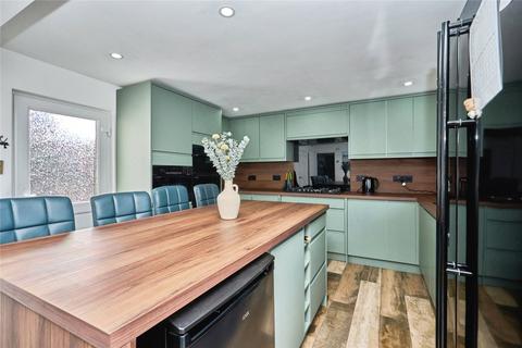 3 bedroom bungalow for sale - Sunset Close, Freshwater, Isle of Wight, PO40