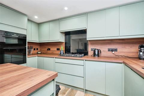 3 bedroom bungalow for sale, Sunset Close, Freshwater, Isle of Wight, PO40