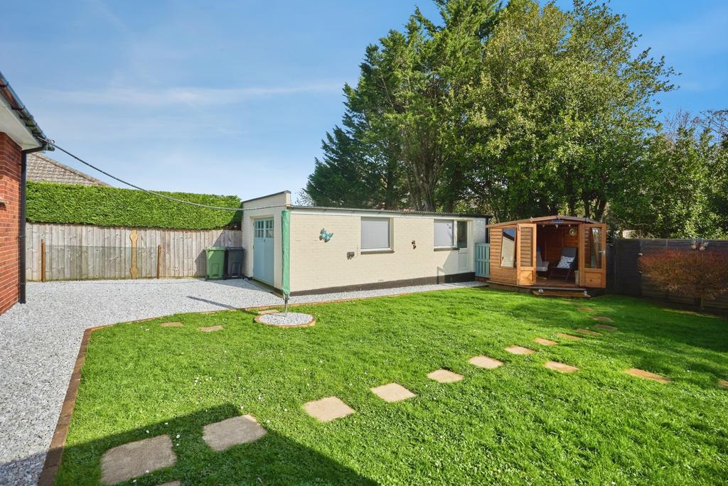 Garden &amp; Garage