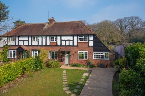 3 bedroom semi-detached house for sale, Broomfield Gate, Whitstable