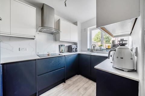 3 bedroom semi-detached house for sale, Thatcham,  Berkshire,  RG19