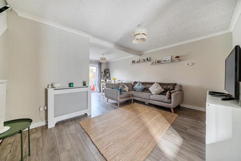 3 bedroom semi-detached house for sale, Thatcham,  Berkshire,  RG19