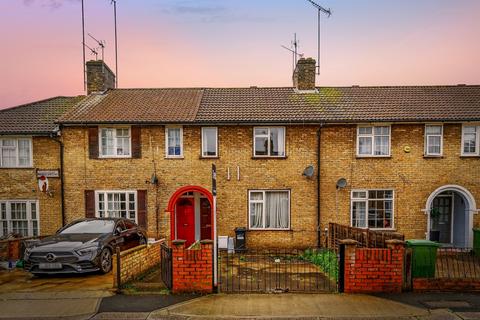 3 bedroom terraced house for sale, Maurice Street, London