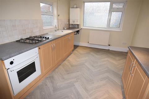 3 bedroom terraced house to rent, Garner Street, Grimsby DN32
