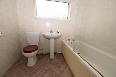 3 bedroom terraced house to rent, Garner Street, Grimsby DN32