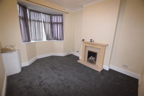 3 bedroom terraced house to rent, Garner Street, Grimsby DN32