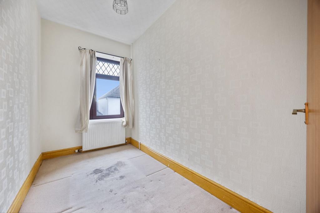 Bedroom 3 (front)
