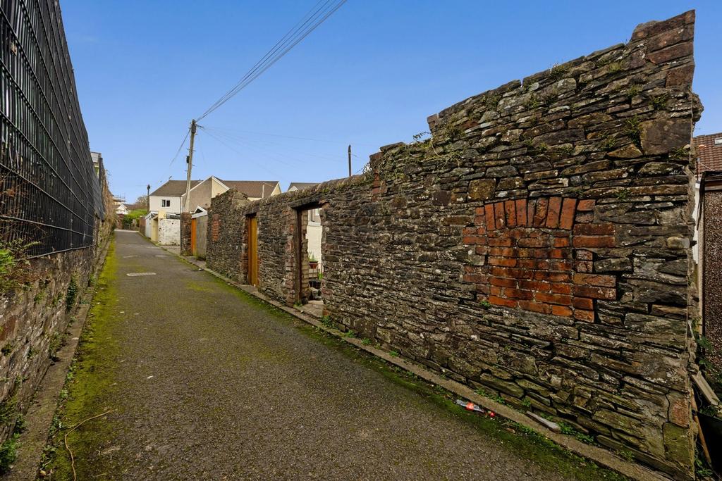 Rear Lane Access