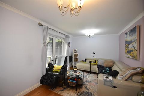 undefined, Braemar Close, Stevenage SG2