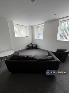 2 bedroom flat to rent, Springfield House, Barnsley, S70