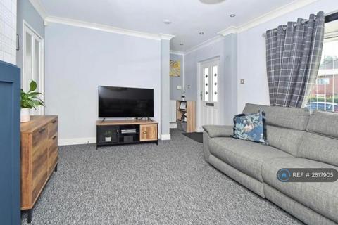 1 bedroom in a house share to rent, Ubberley Road, Stoke-On-Trent, ST2