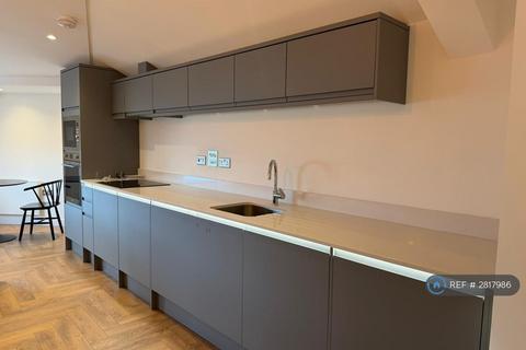 undefined, Key Hill, Birmingham, B18