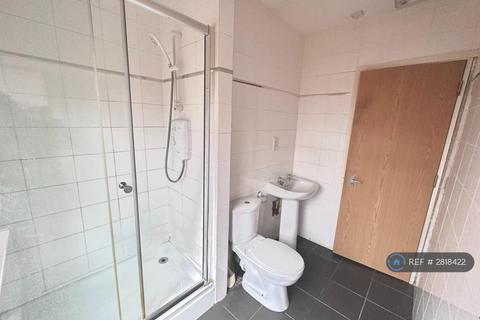 1 bedroom in a house share to rent, High Street, Bedford, MK40