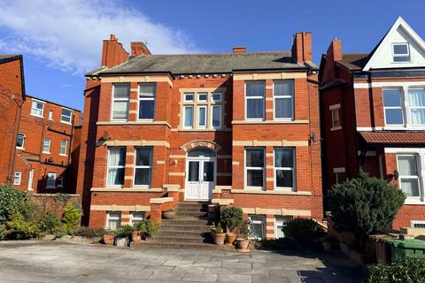 1 bedroom flat for sale, Leyland Road, Southport PR9