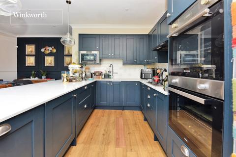 undefined, Beauchamp Road, Sutton, SM1