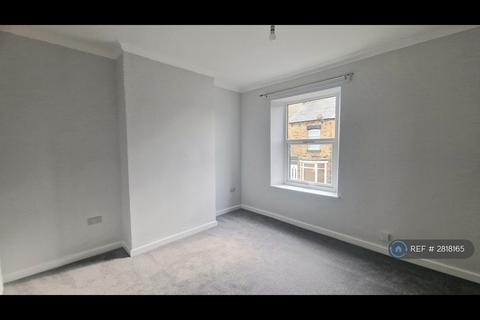 2 bedroom terraced house to rent, Summer Lane, Barnsley, S73