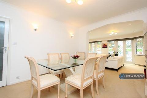 5 bedroom detached house to rent, Burgh Wood, Banstead, SM7