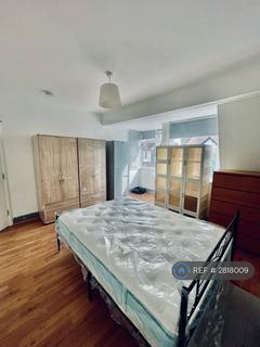 undefined, London, London, SW16