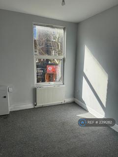 1 bedroom flat to rent, High St, Gillingham, ME7