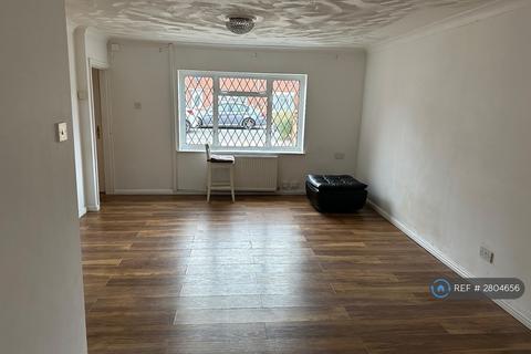 undefined, Essex Avenue, Slough, SL2