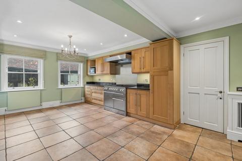 undefined, Sarratt Hall, Sarratt, Rickmansworth, Hertfordshire
