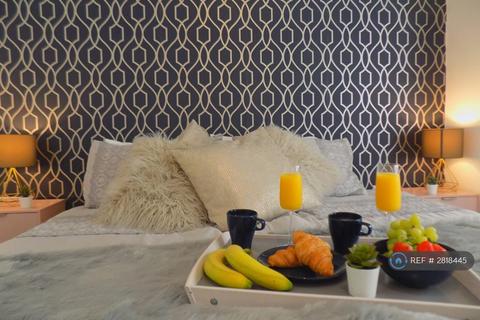 undefined, Splott Road, Cardiff, CF24