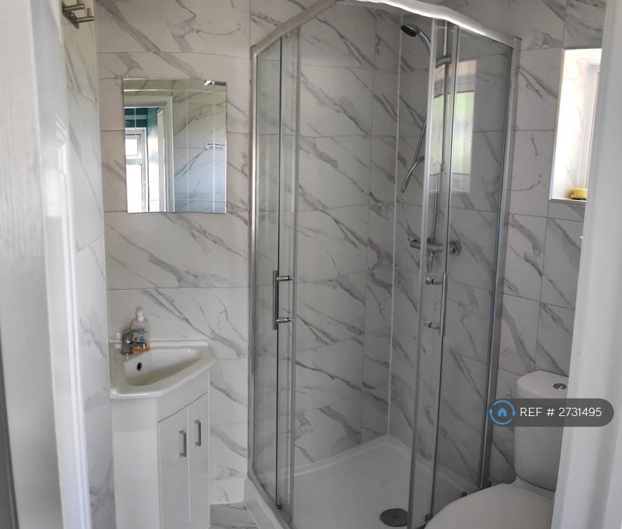 Shower Room 1