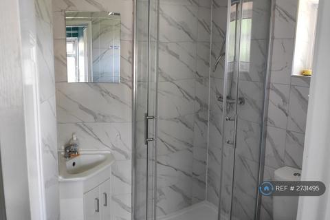undefined, Barnfield Rd, Crawley, RH10
