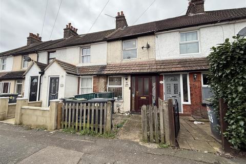 2 bedroom terraced house for sale, Nelson Avenue, Tonbridge