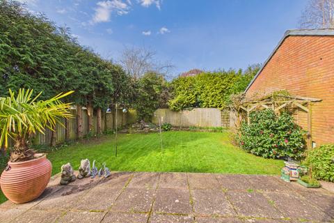 4 bedroom detached house for sale, Hillside Road, Corfe Mullen, Wimborne, Dorset, BH21