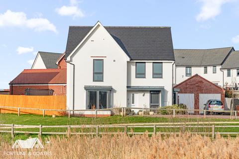 undefined, Medlar Close, Harlow