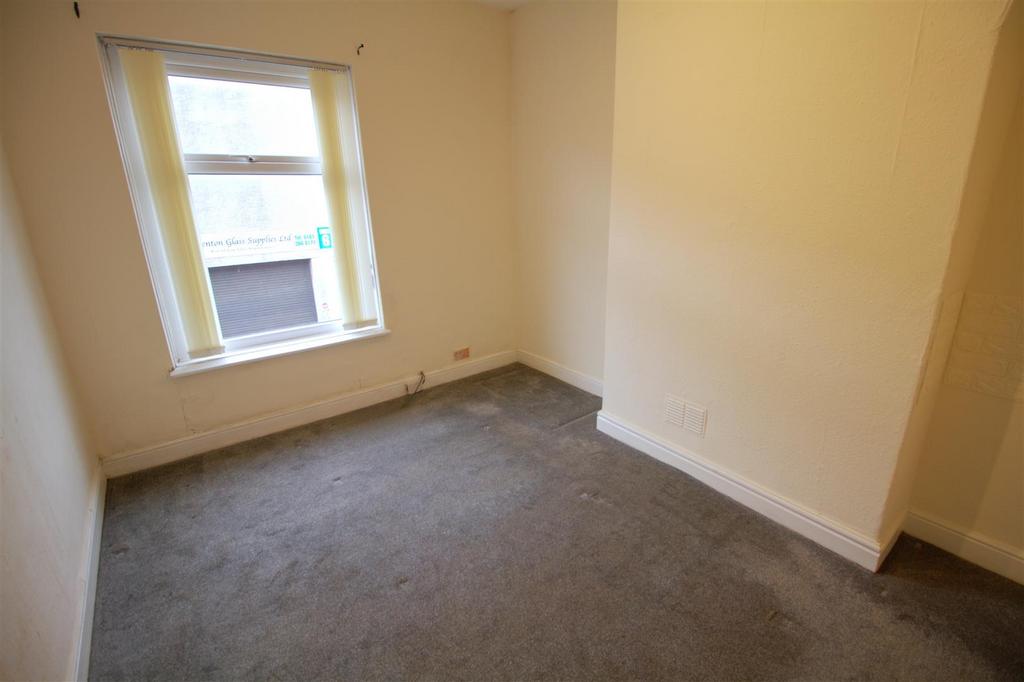 Bedroom 2.jpg