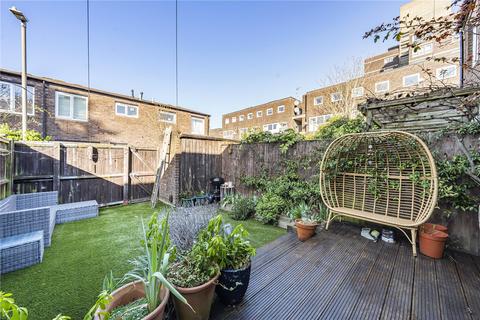 3 bedroom terraced house for sale, Arabella Drive, London, SW15
