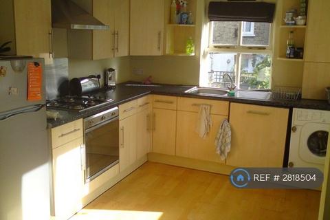 undefined, Boundaries Road, London, SW12