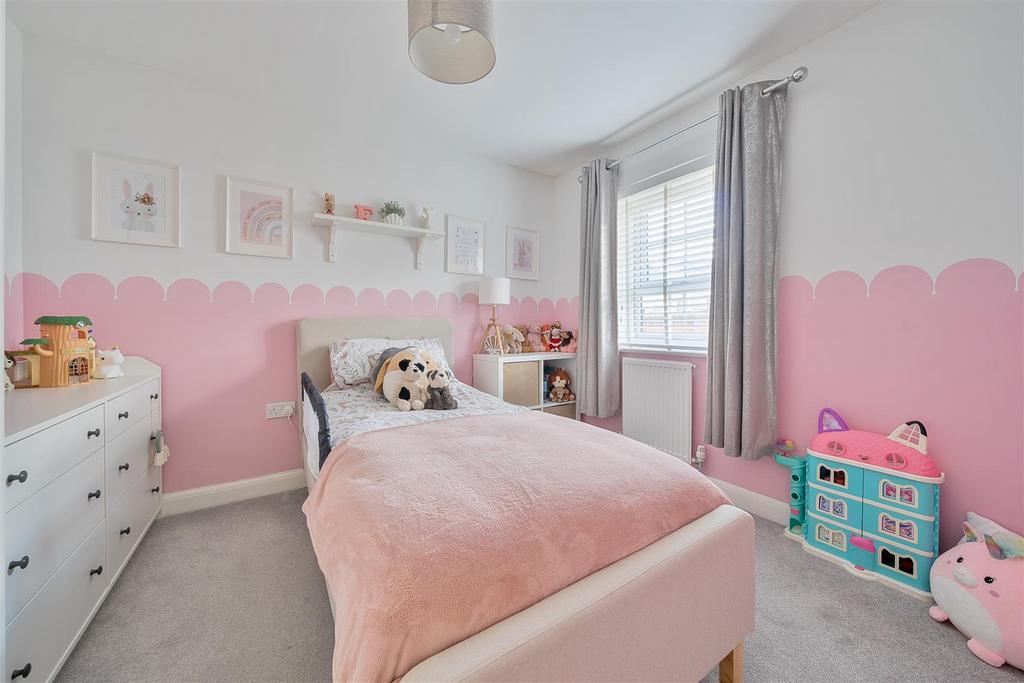 Leypark Bed 2.jpg