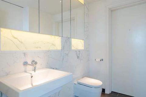2 bedroom property to rent, Green Street, London W1K