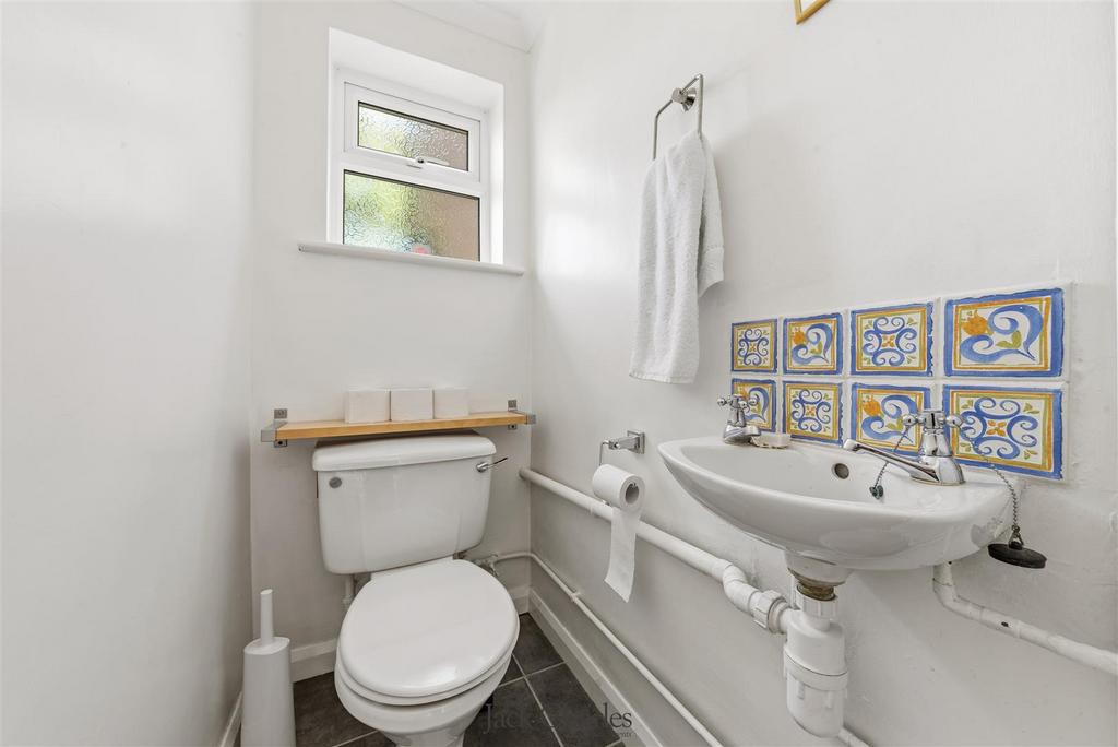 33 Herons Way-32.jpg