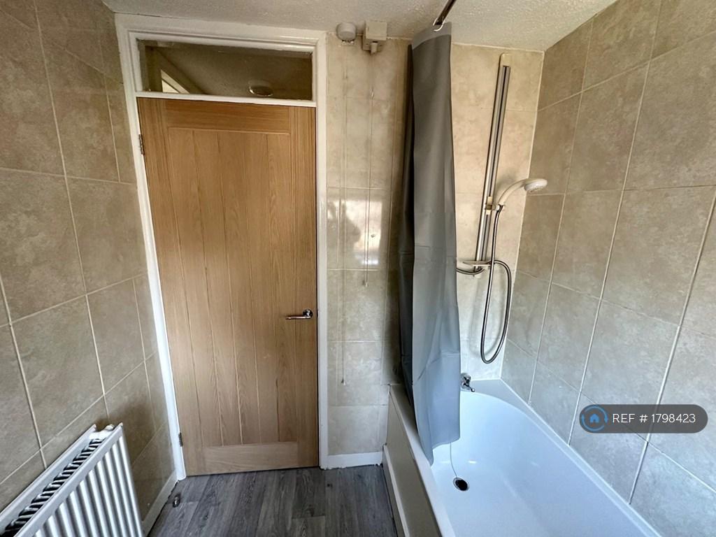 Bathroom Alternative Angle