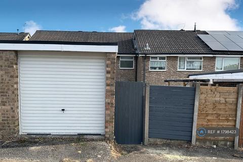 3 bedroom terraced house to rent, Hardwick Drive, Macclesfield, SK11