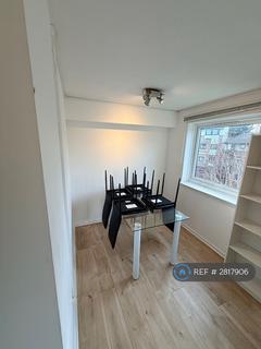 undefined, Barnfield Place, London, E14