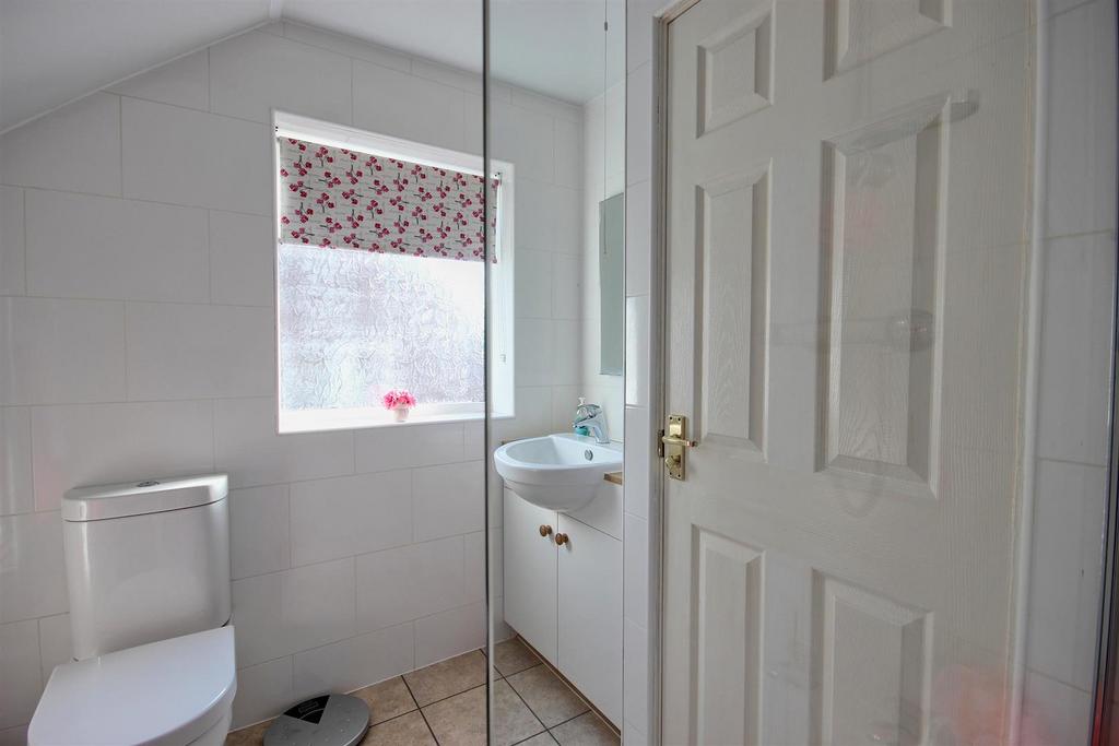Bathroom/w.c.