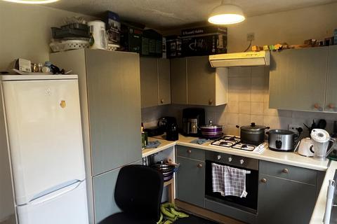 2 bedroom terraced house for sale, Pettingrew Close, Walnut Tree, Milton Keynes