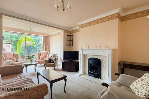 3 bedroom semi-detached house for sale, Woodstock Drive, Southport PR8