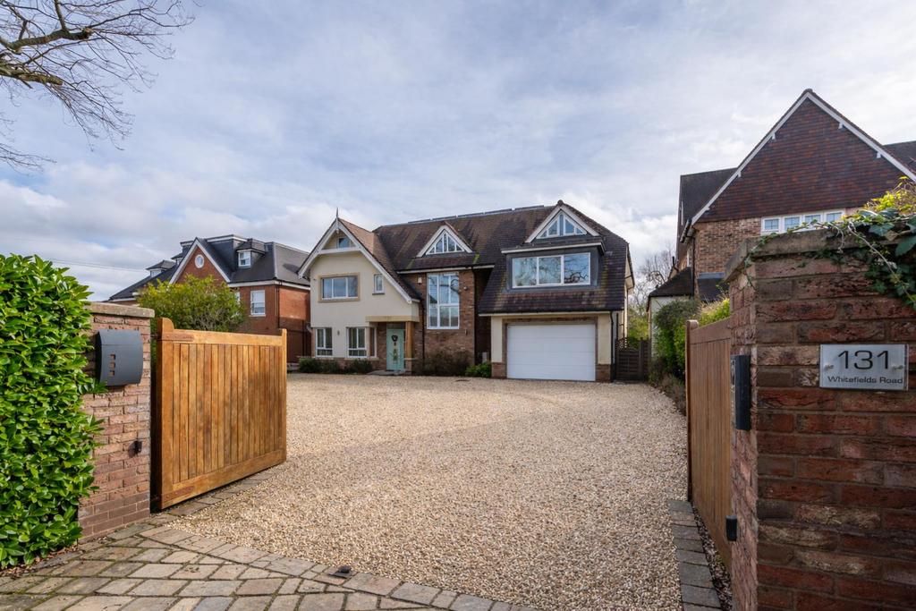131 Whitefields Road 75.jpg