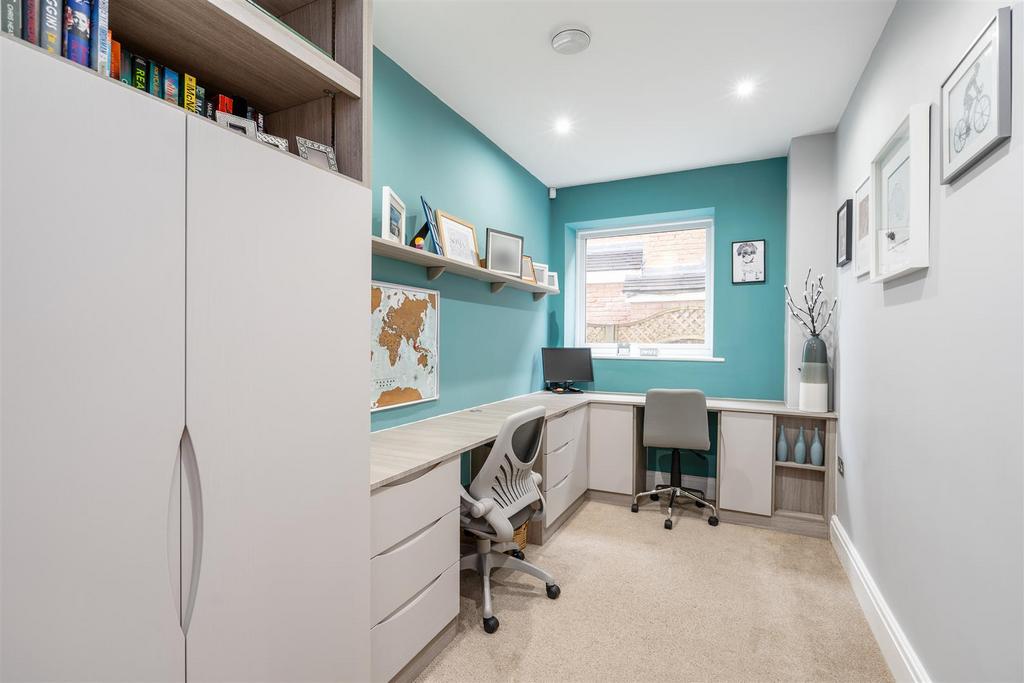 131 Whitefields Road 3.jpg